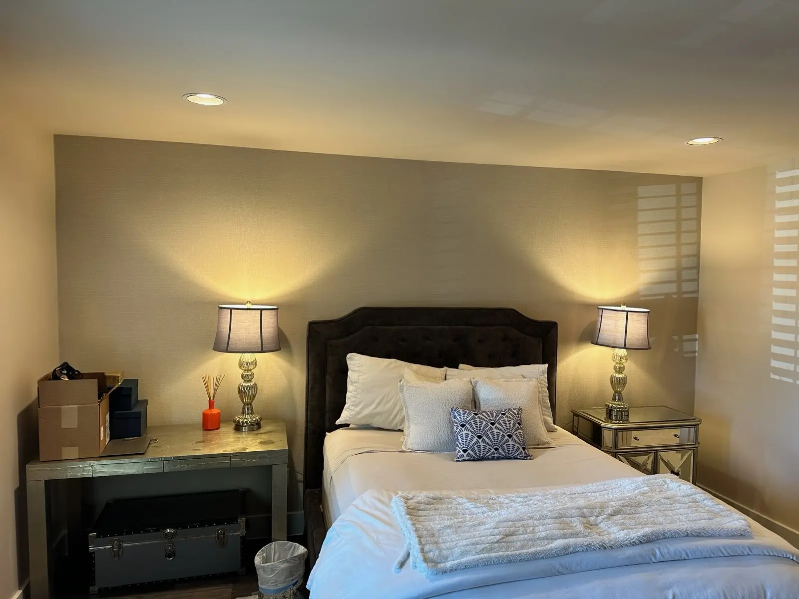Wallpaper installation in Arlington