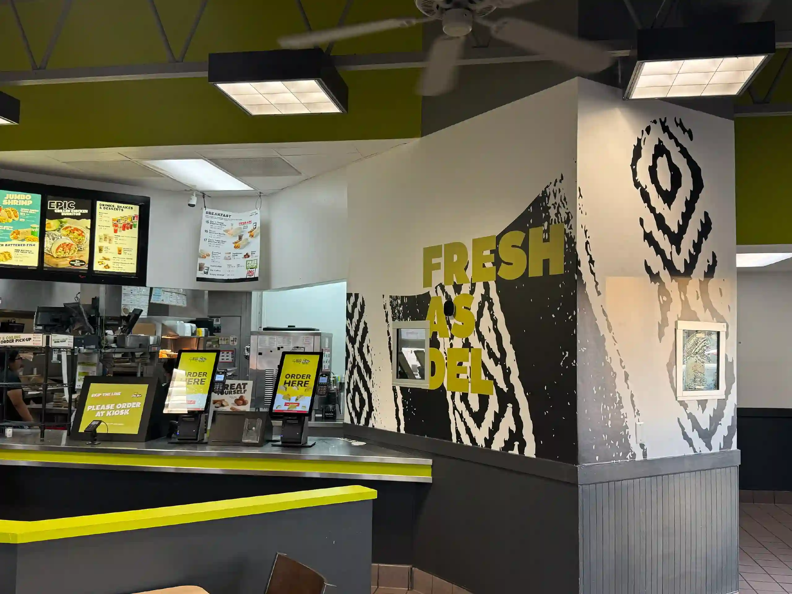 Wallpaper installation in Silver Spring